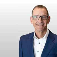 Design ohne Titel - 3 Dr._Bertram_Stausberg.jpg